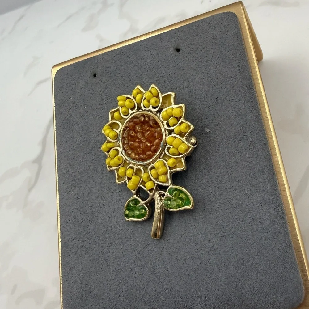 Vintage Alloy‎ Sunflower Gold-Toned Beaded Fashion Decorative Enamel Brooch Pin